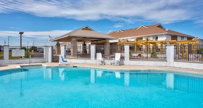 Holiday Inn Express Kitty Hawk Outer Banks by IHG