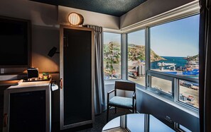 Superior Room, 1 King Bed, Harbour View