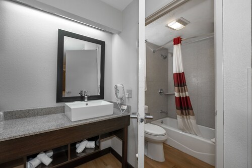 Red Roof Inn Mt Laurel