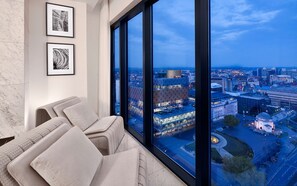 Literie hypoallergénique, minibar, coffres-forts dans les chambres