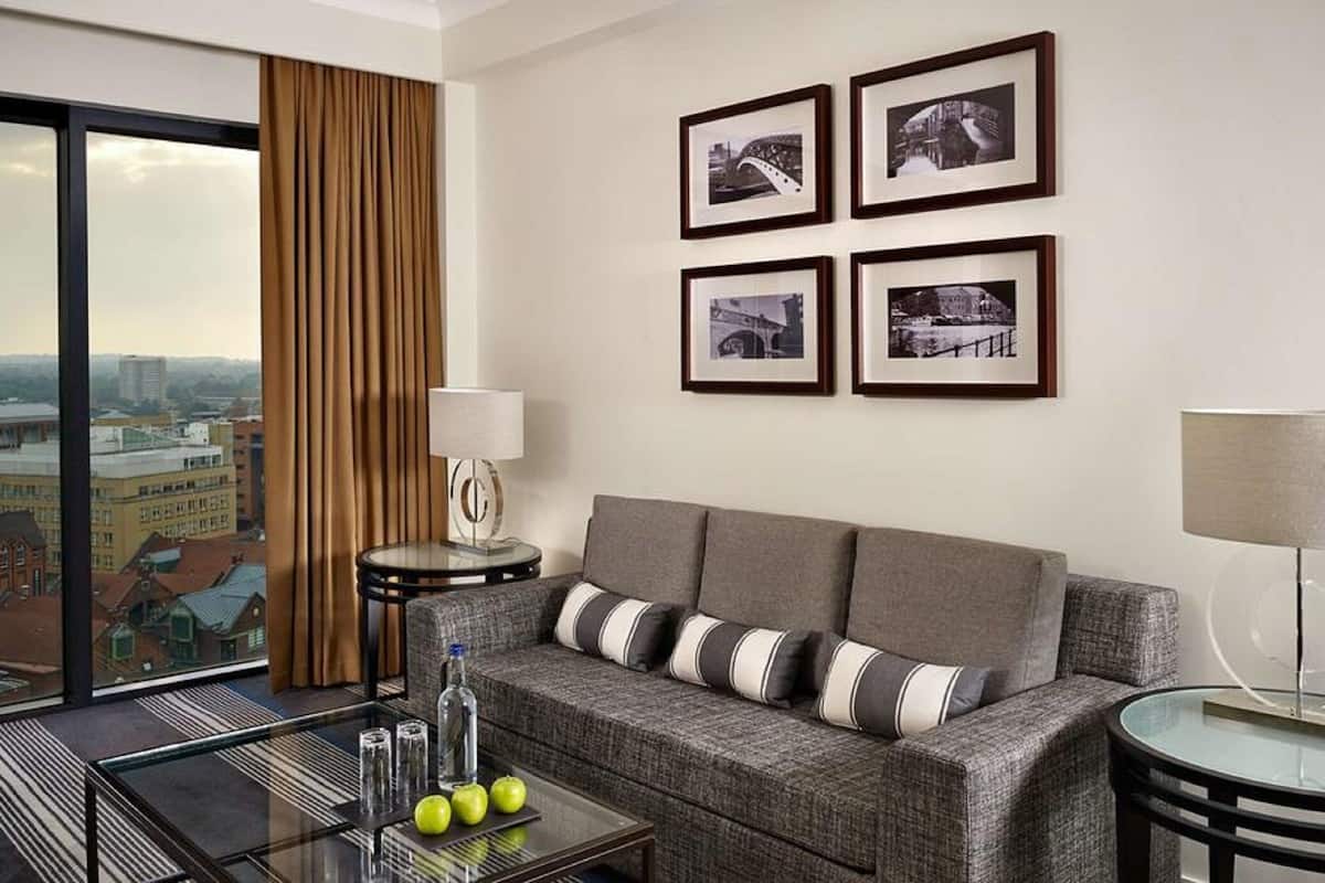 Living area | LED TV, pay movies