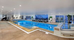 Indoor pool, sun loungers