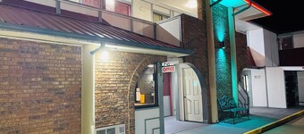 Executive Inn