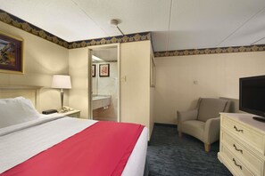 Loft, 1 Queen Bed, Non Smoking (One-Bedroom Loft Suite)
