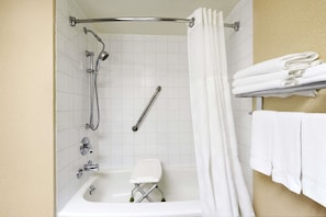 Room, 1 Queen Bed, Accessible, Non Smoking | Bathroom