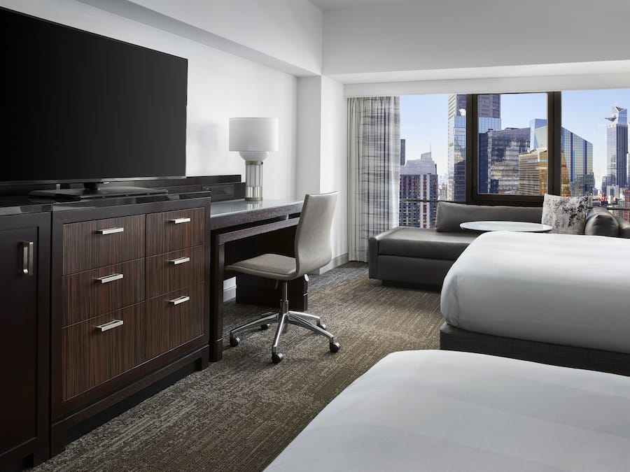 Down comforters, in-room safe, desk, laptop workspace