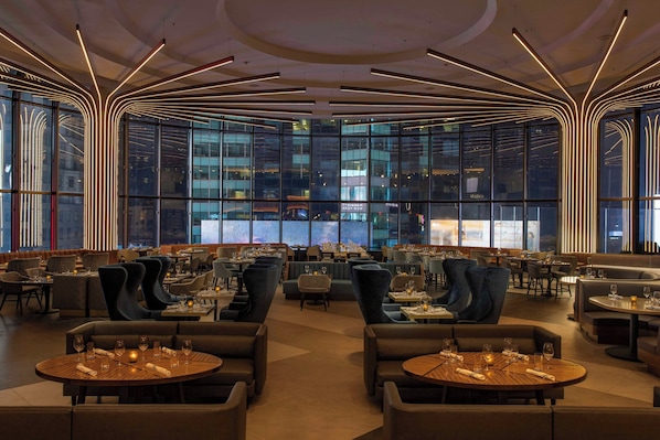 2 bares o lounges, pub 