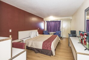 Cortinas blackout, Wi-Fi de cortesia, roupa de cama