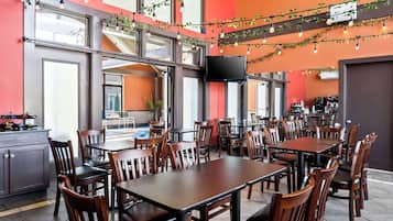 Dagelijks continentaal ontbijt inbegrepen