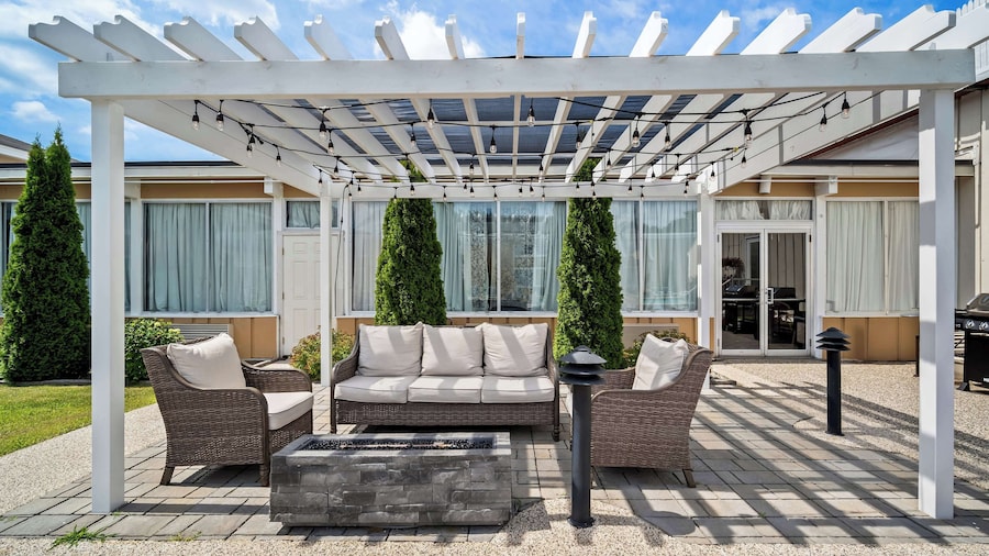 Best Western Merry Manor Inn