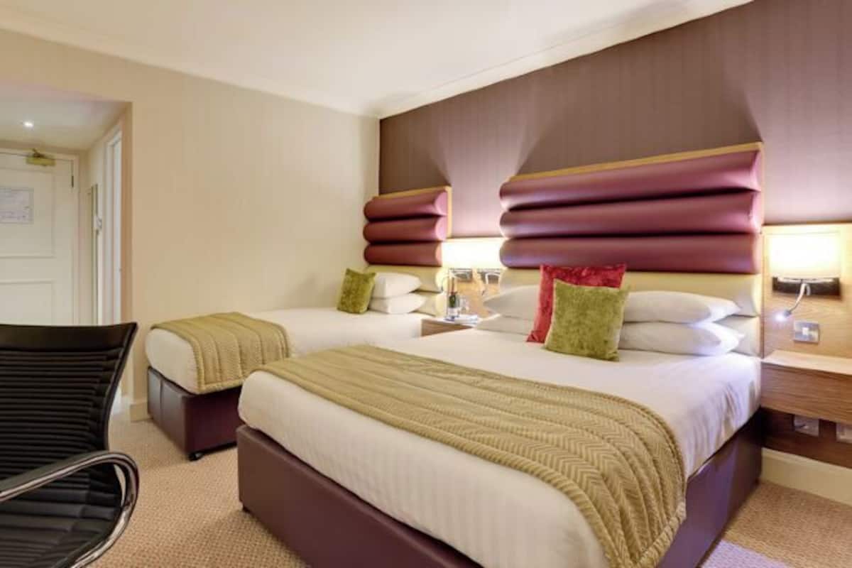 Iron/ironing board, free cribs/infant beds, free WiFi, bed sheets