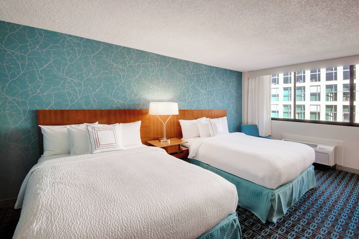 Room, 2 Queen Beds, Non Smoking