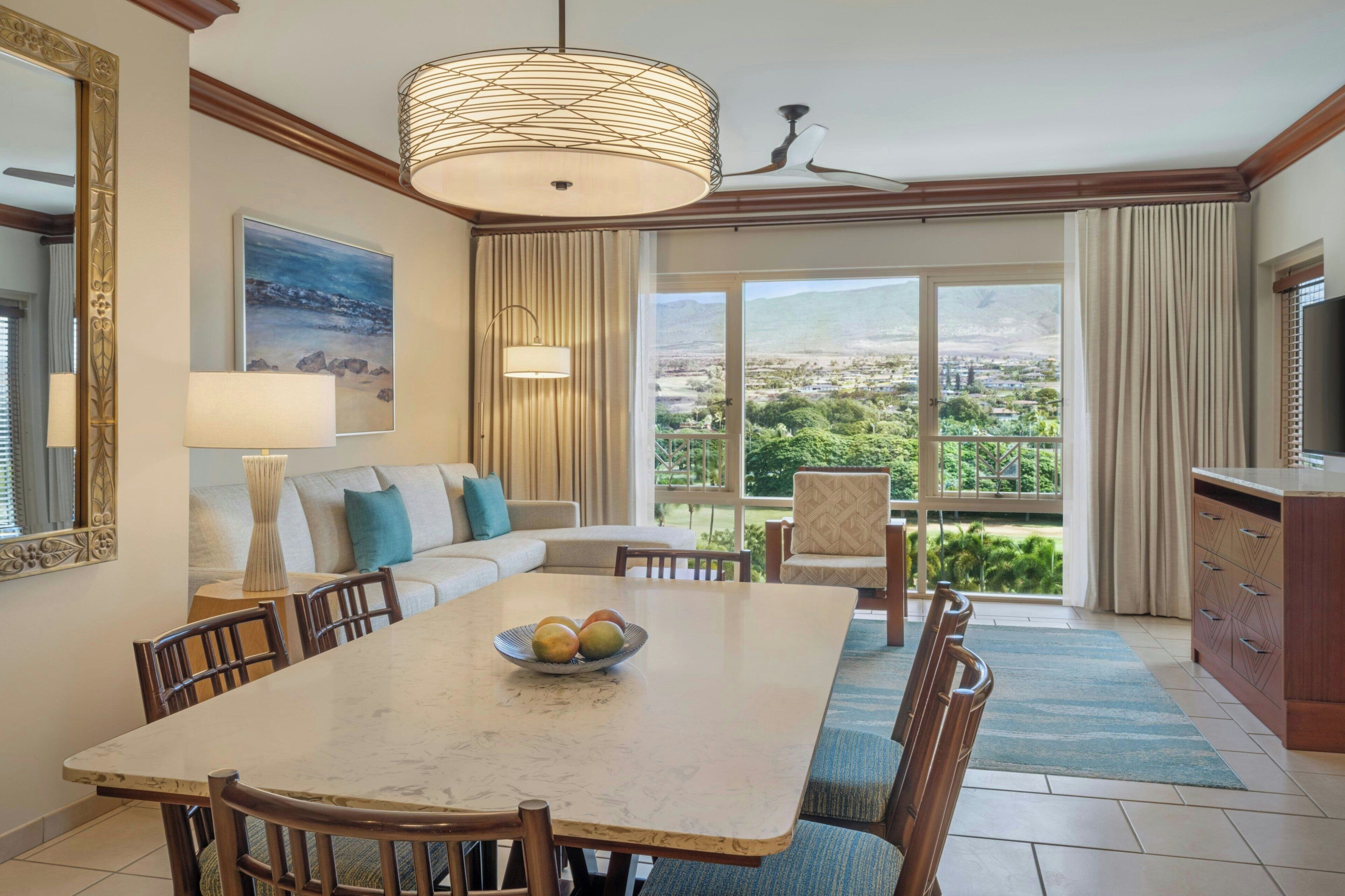 Premium bedding, in-room safe, desk, blackout drapes