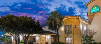 La Quinta Inn by Wyndham San Antonio Market Square