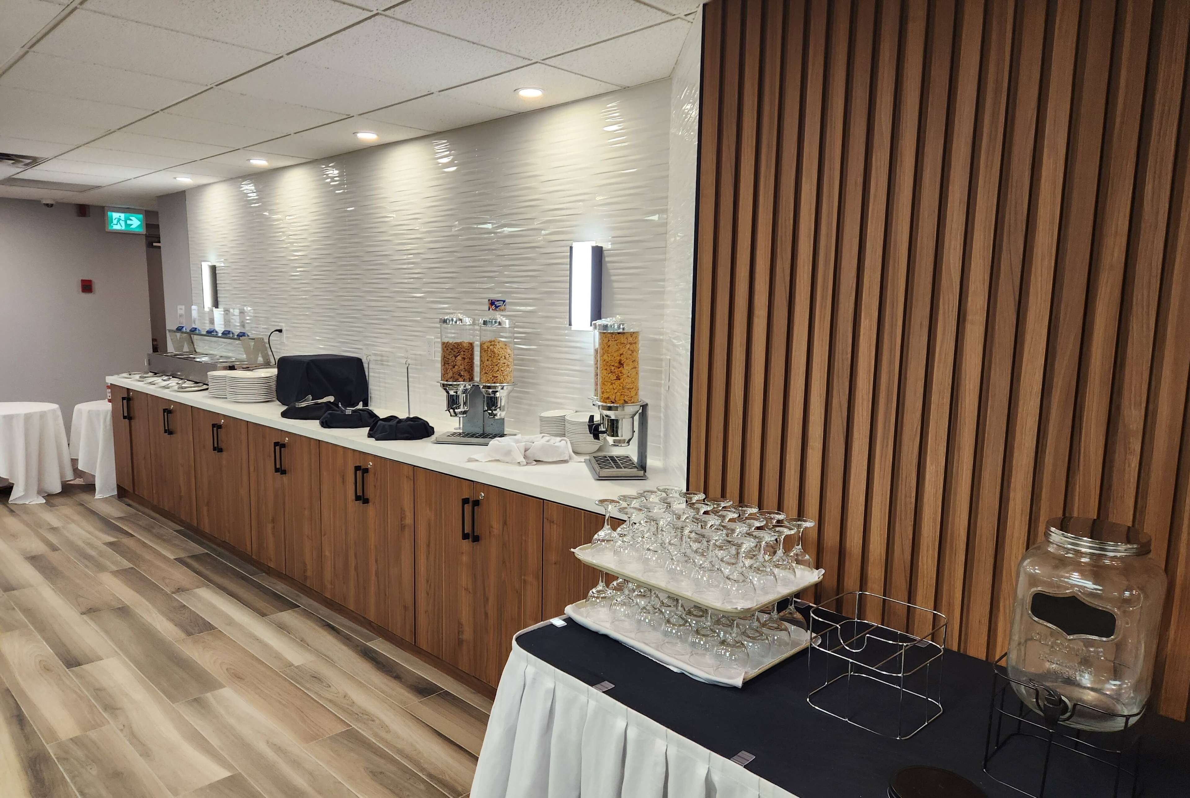 Foto - Ramada by Wyndham London