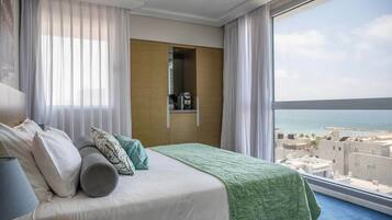 Kahden hengen executive-huone (yksi tai kaksi sänkyä), tupakointi kielletty, merinäköala | 1 makuuhuone, tallelokero huoneessa, ilmainen Wi-Fi, vuodevaatteet