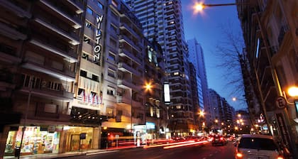 Wilton Hotel