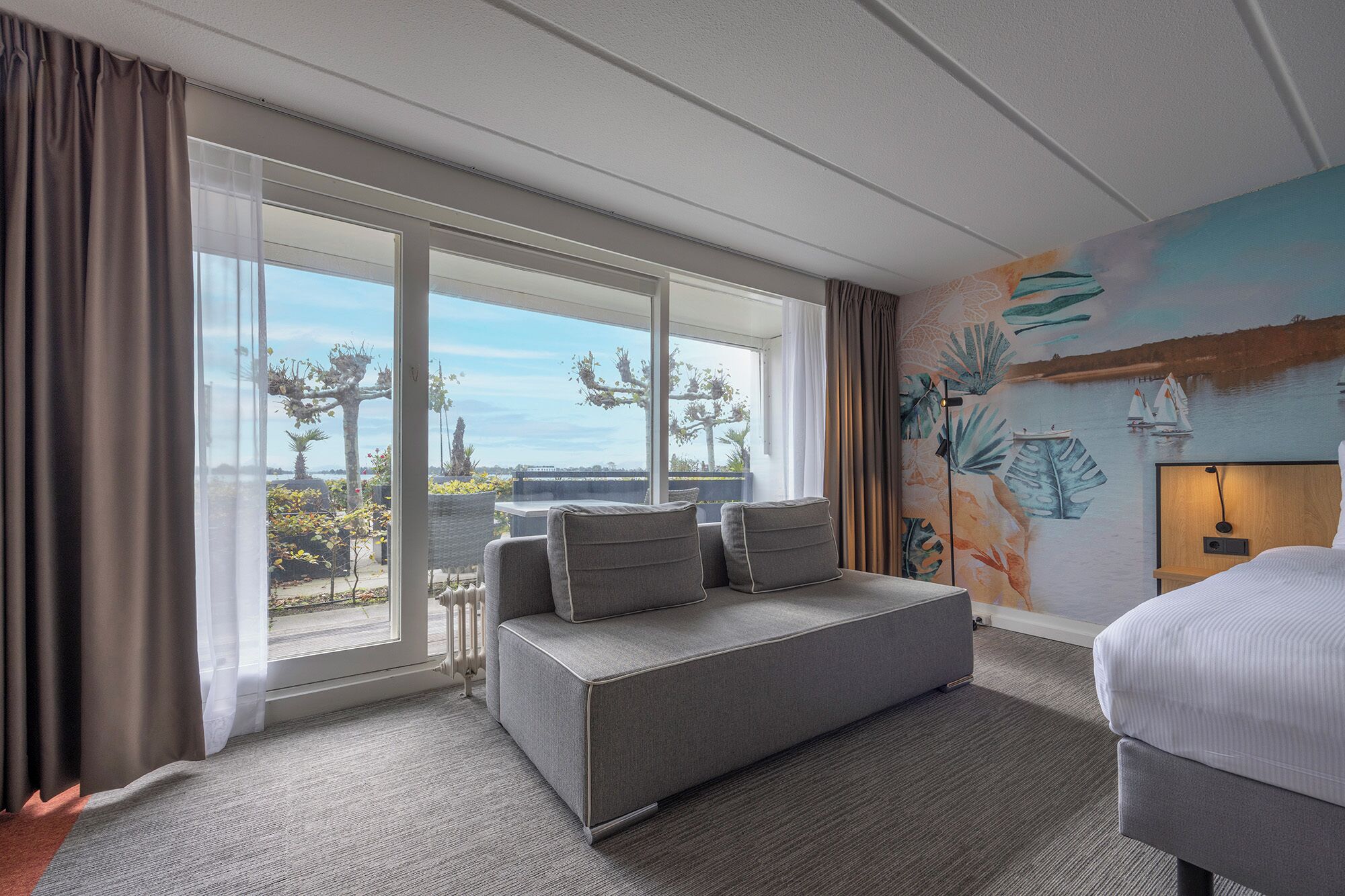 Executive-Doppelzimmer, Terrasse | Zimmersafe, Schreibtisch, Bügeleisen/Bügelbrett, kostenloses WLAN