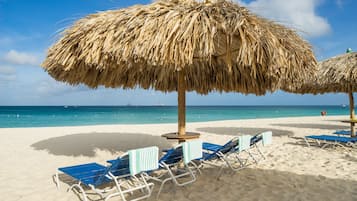 Plage à proximité, sable blanc, navette gratuite vers la plage