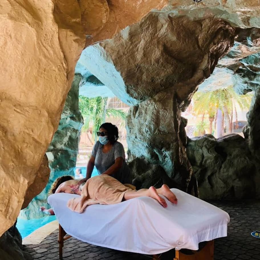 Body treatments, aromatherapy, hot stone massages, deep-tissue massages