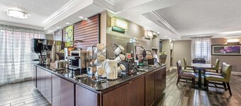 La Quinta Inn by Wyndham Miami Airport North