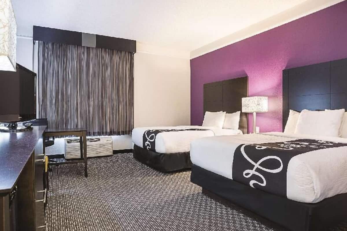 Premium bedding, desk, iron/ironing board, bed sheets