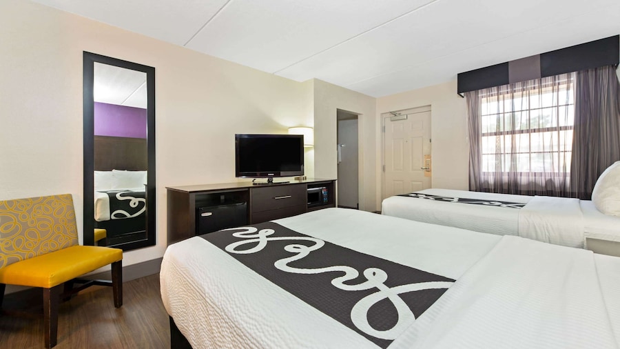 La Quinta Inn by Wyndham Miami Airport North