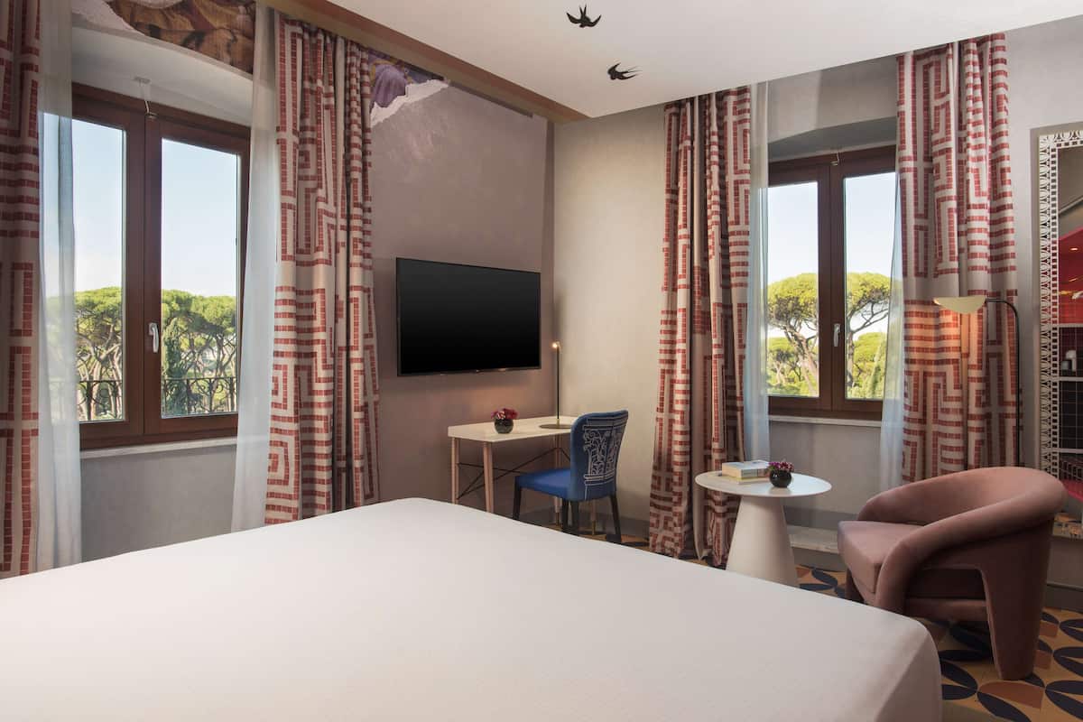 nhow Premium | Premium bedding, minibar, in-room safe, desk