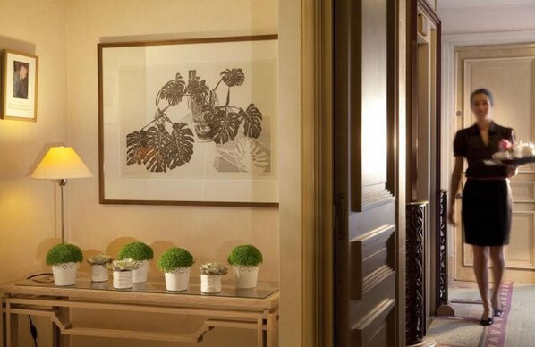 Interior - Bedford (Paris)