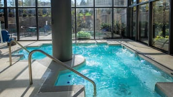 ์ค๋ด ์์์ฅ, ์์ฆ๋ณ๋ก ์ด์๋๋ ์ผ์ธ ์์์ฅ, 07:00 ~ 22:00 ์คํ, ์นด๋ฐ๋(์๊ธ ๋ณ๋), ์์์ฅ ํ๋ผ์