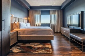 1 bedroom, premium bedding, down duvets, Tempur-Pedic beds