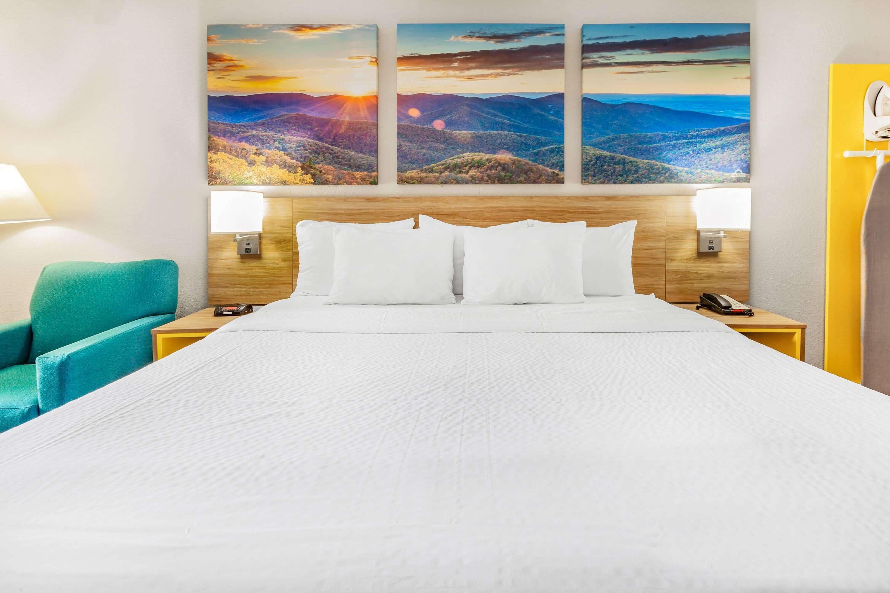 Desk, blackout drapes, iron/ironing board, free WiFi