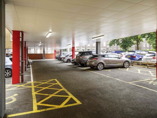 Self-parking (surcharge) 25 per night