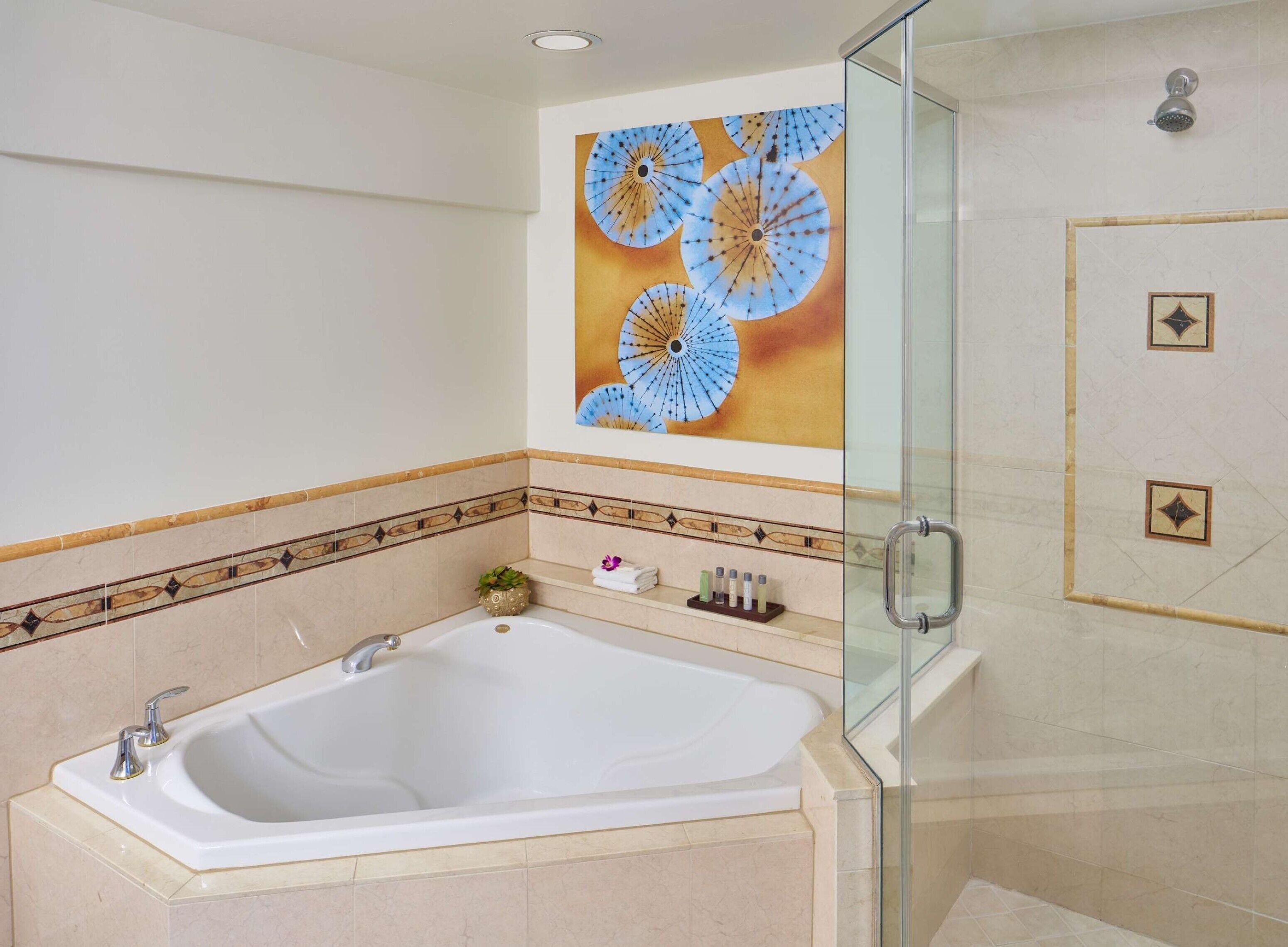 premium bedding, in-room safe, desk, laptop workspace