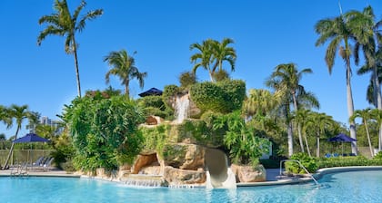 Naples Grande Beach Resort