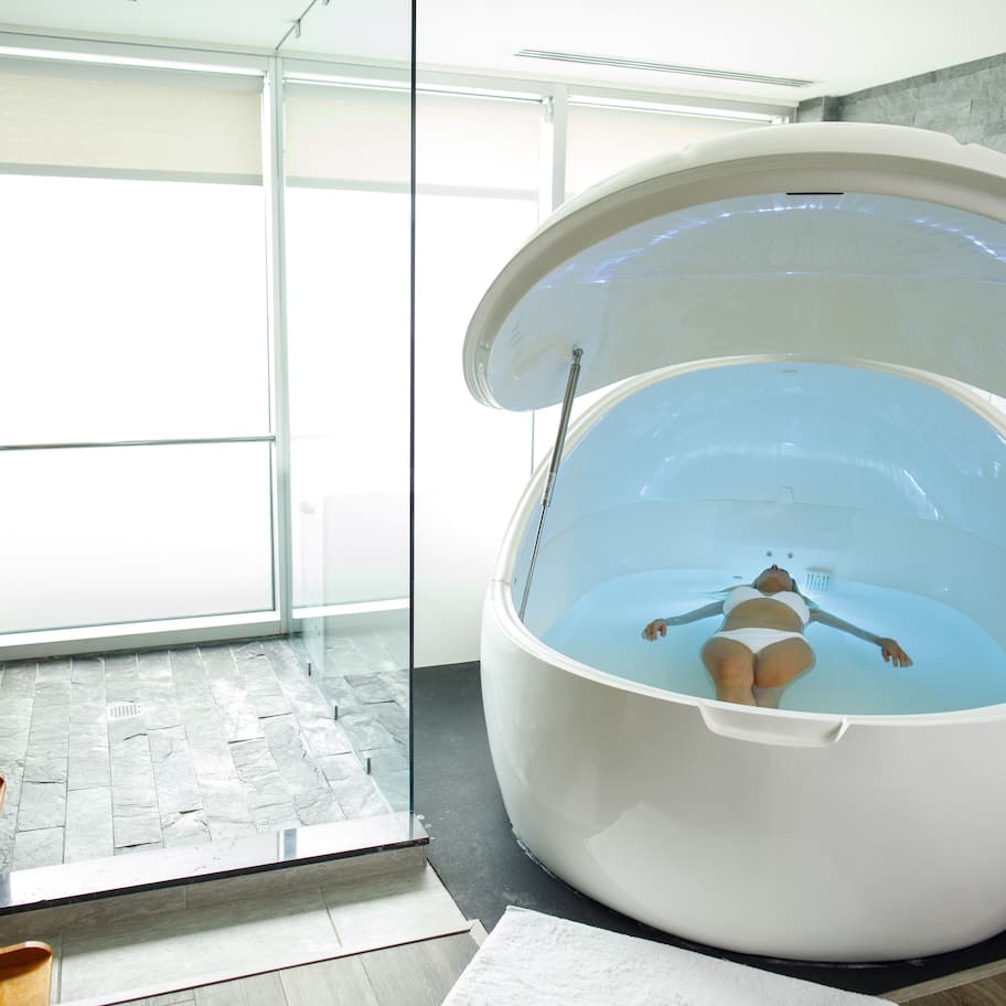 Couples treatment rooms, sauna, hot tub, steam room, body treatments