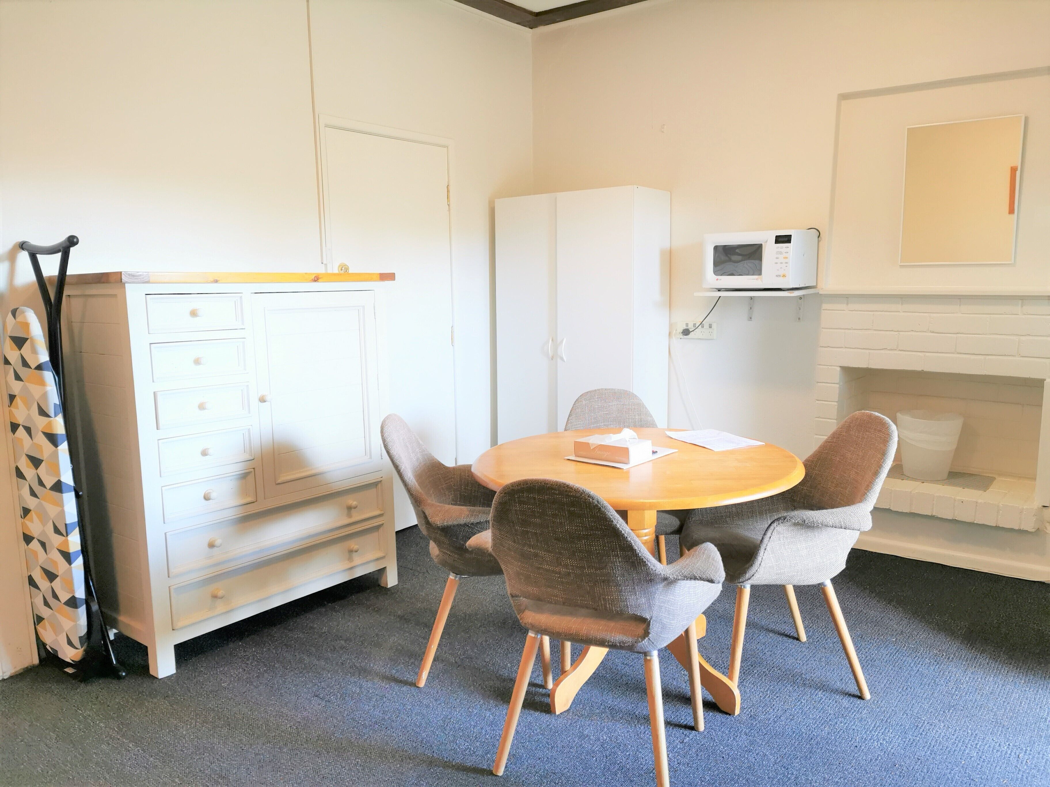 Spiseområde på rommet