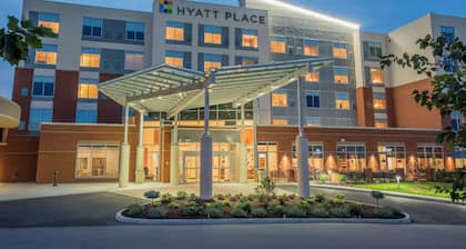 Hyatt Place Cincinnati / Sharonville Convention Center