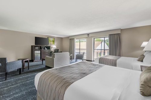 Best Western Plus Keene Hotel