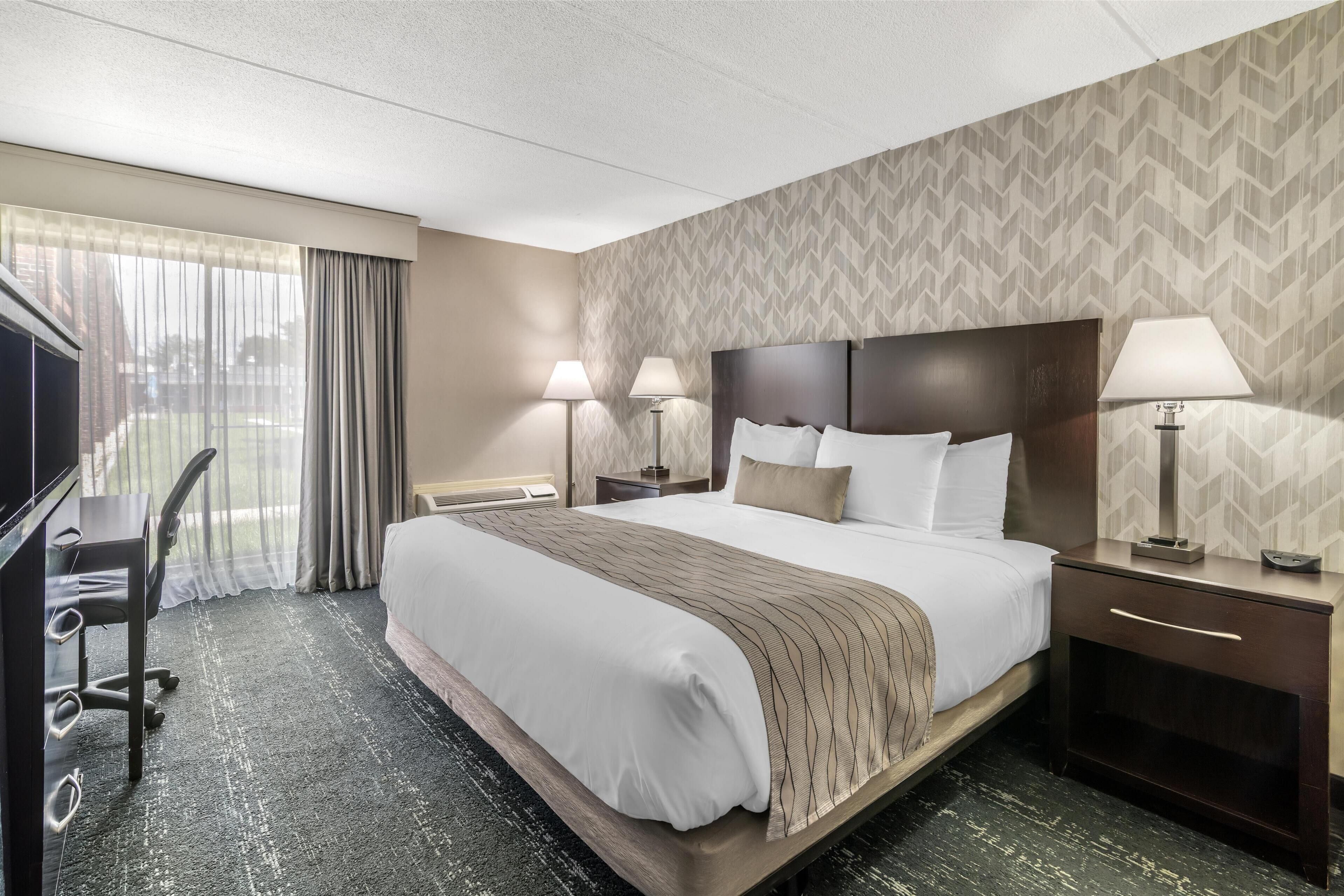 premium bedding, individually decorated, individually furnished, desk