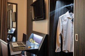 Habitación Confort doble | Terraza o patio