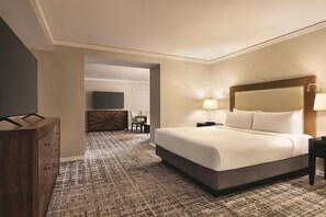 Junior Suite, 1 King Bed