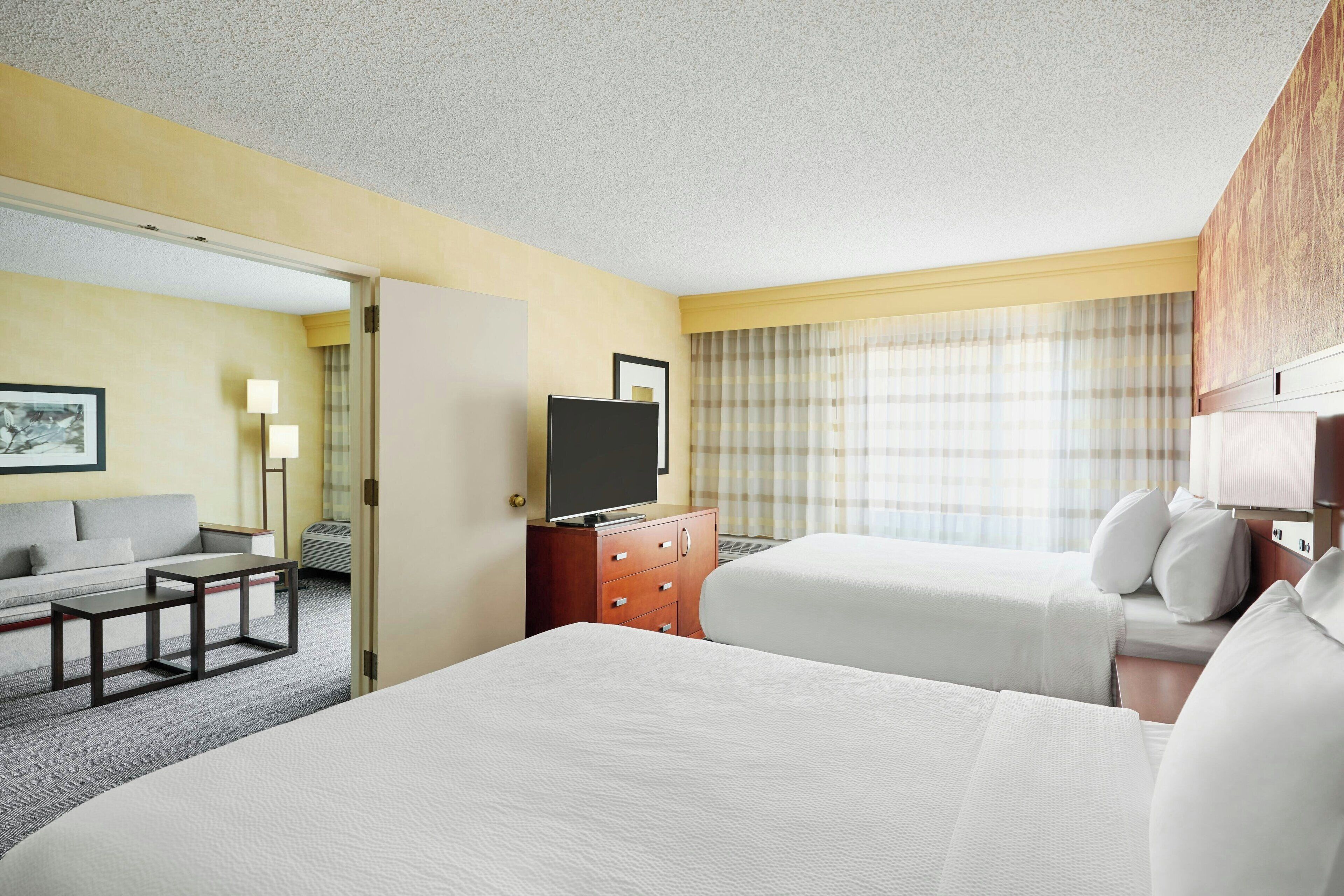 1 bedroom, premium bedding, in-room safe, desk