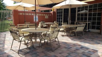 Alberca al aire libre