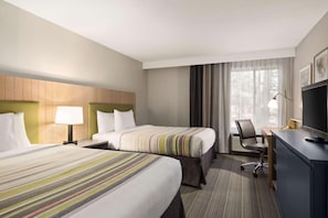 Room, 2 Queen Beds, Non Smoking | Premium bedding, desk, iron/ironing board, free WiFi - Country Inn & Suites by Radisson, Flagstaff, AZ (Flagstaff)