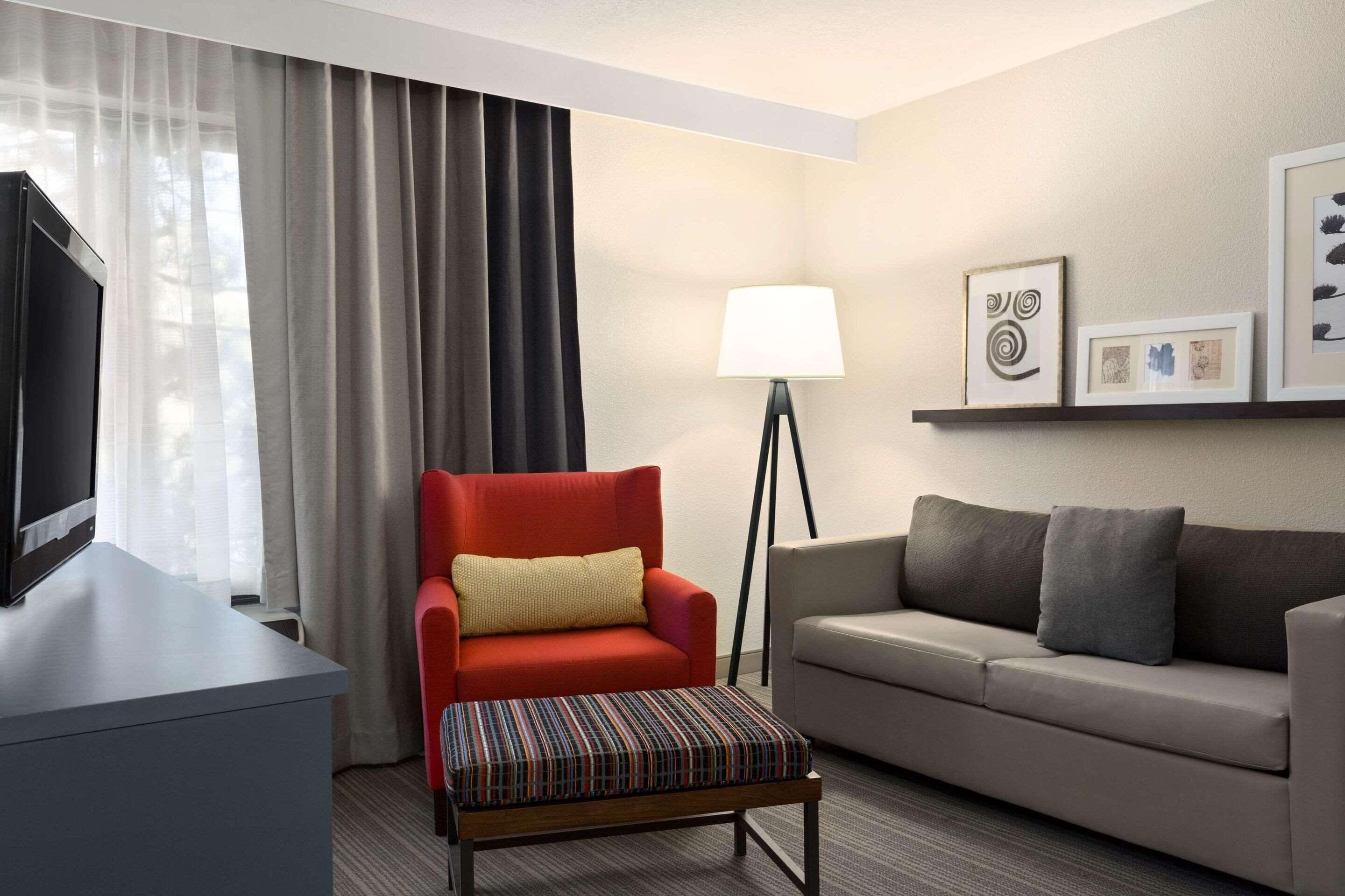 1 bedroom, premium bedding, desk, iron/ironing board