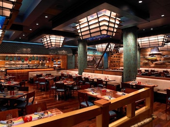 9 restaurants, lunch, dinner, brunch served; Italian cuisine at Treasure Island - TI Las Vegas Hotel  Casino, a Radisson Hotel