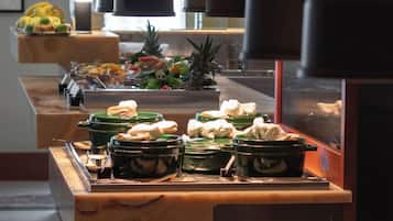 Daily buffet breakfast for a fee