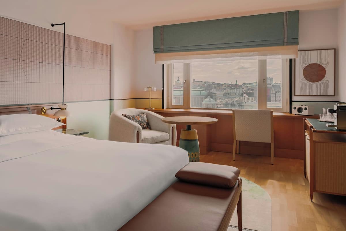 Superior Room, 1 King Bed | Premium bedding, in-room safe, desk, blackout curtains