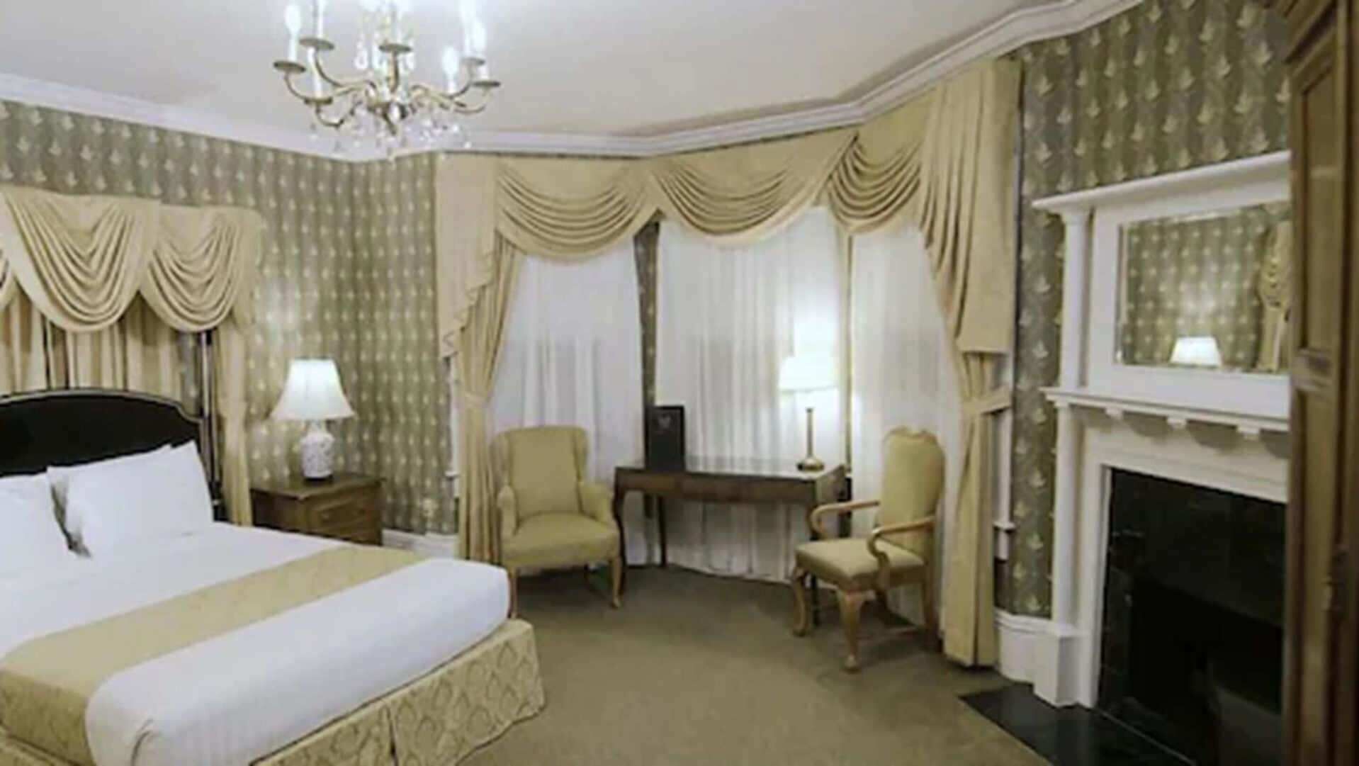 Premium bedding, pillowtop beds, in-room safe, individually decorated